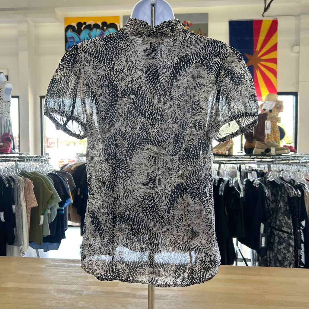 The Limited Size M Black Gray Preloved Blouse SS