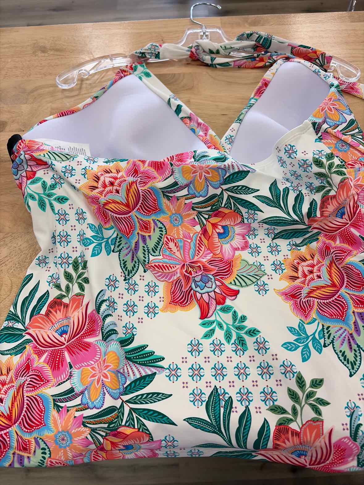 La Blanca Size 16  Rivera Resort Halter Goddess Tankini white