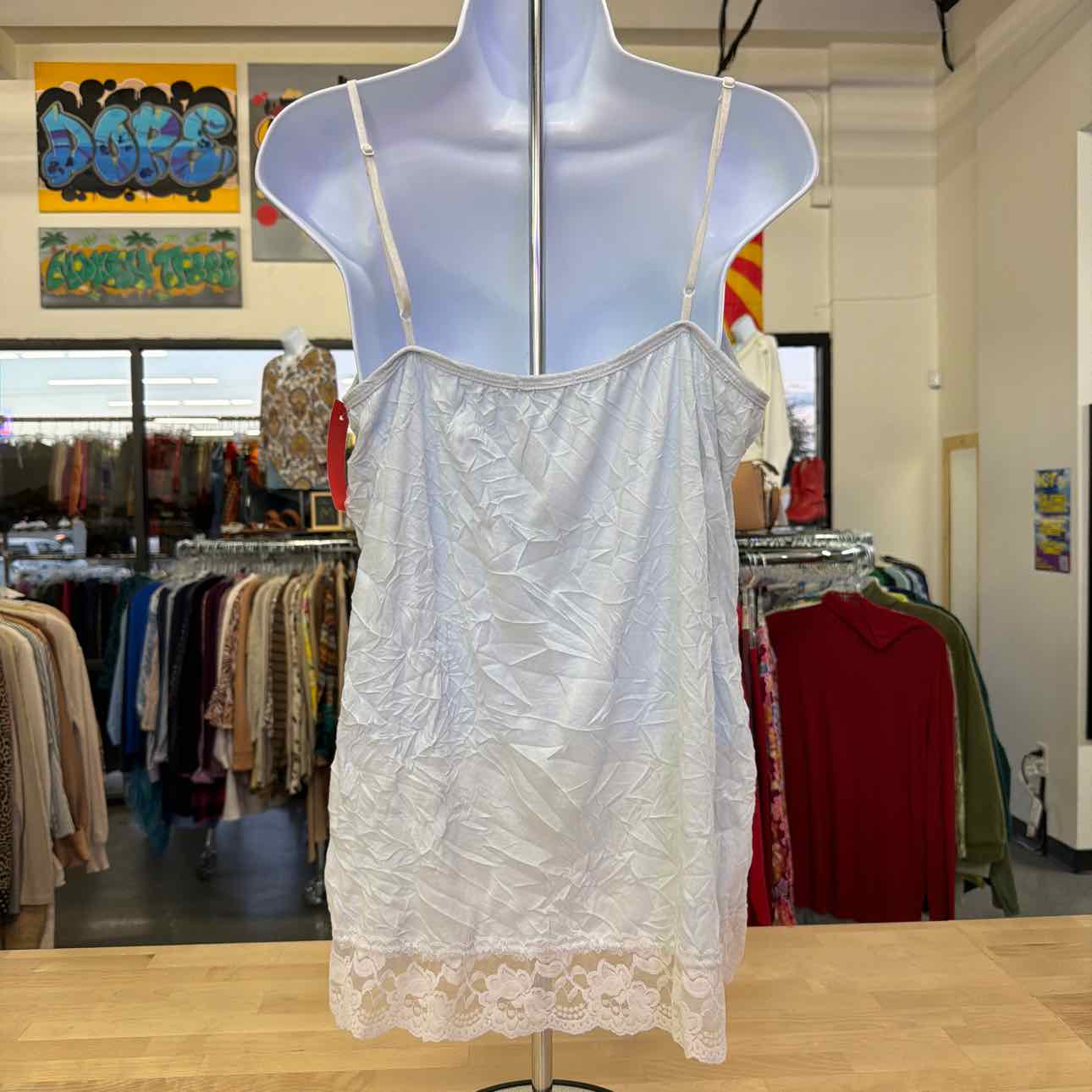 Maurices Size XXL White Used Tank