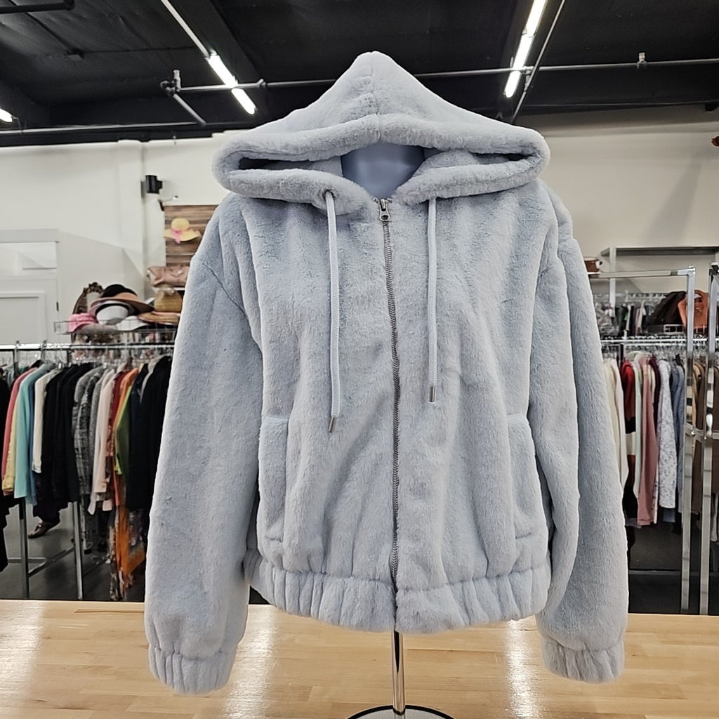 Planet Heart Size M Blue Sweater