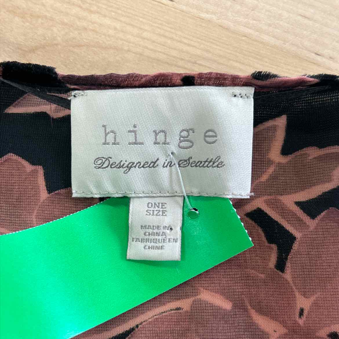 Hinge Women Size OS Black Shawl