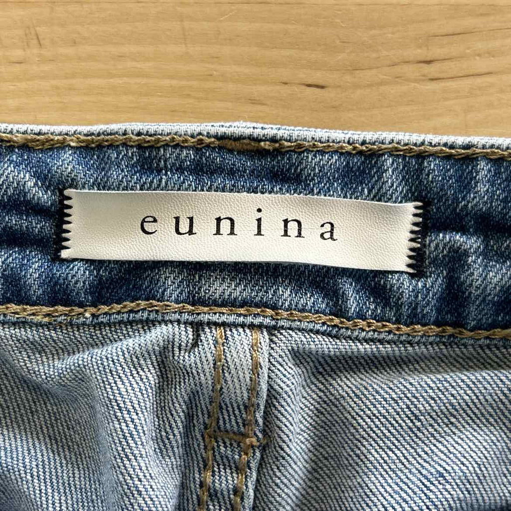 Eunina Size 11/30 Blue Preloved Jeans