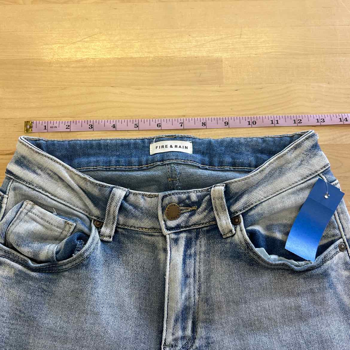 Fire & Rain Size 5 Blue Denim Preloved Jeans
