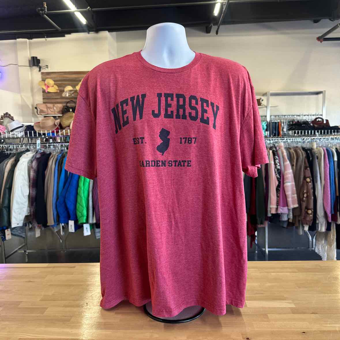 Gildan Size 2XL Red MENS T-shirt