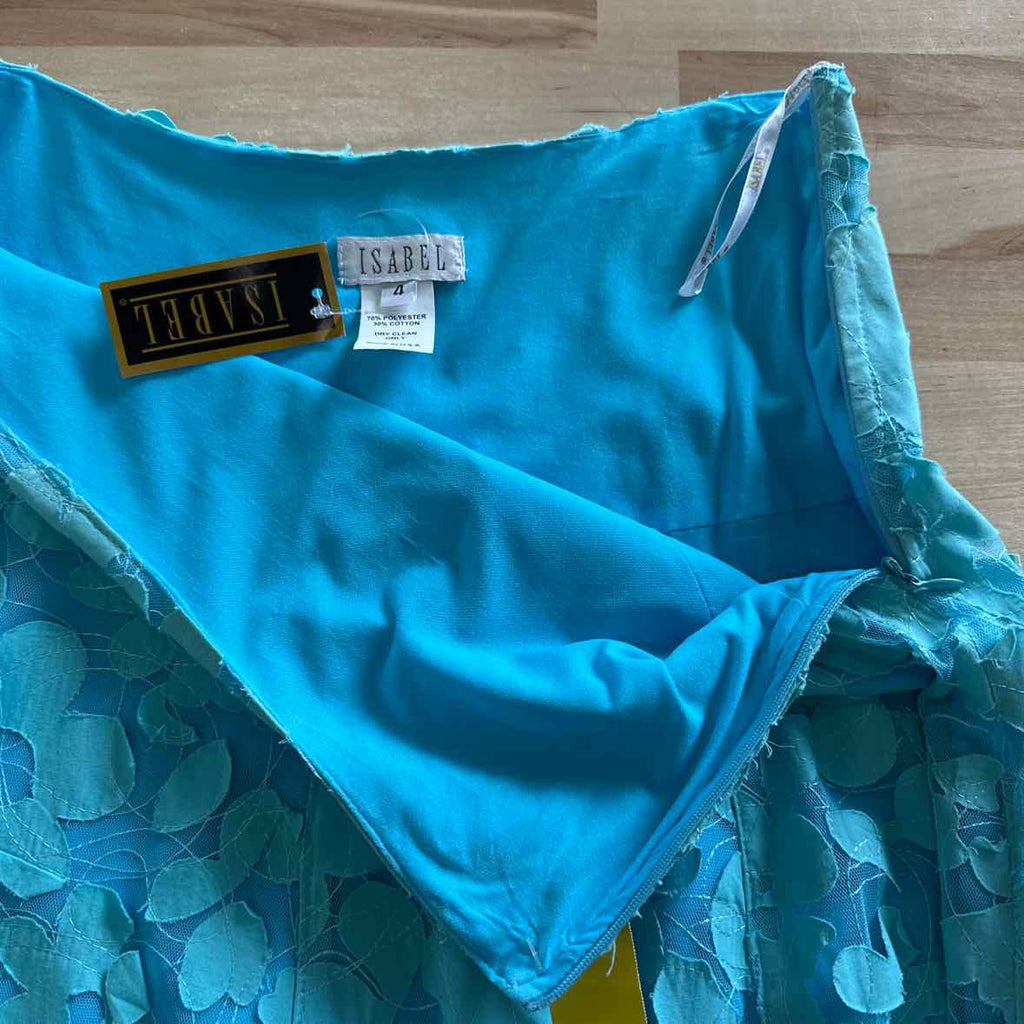 Isabel Size 4 Blue Skirt