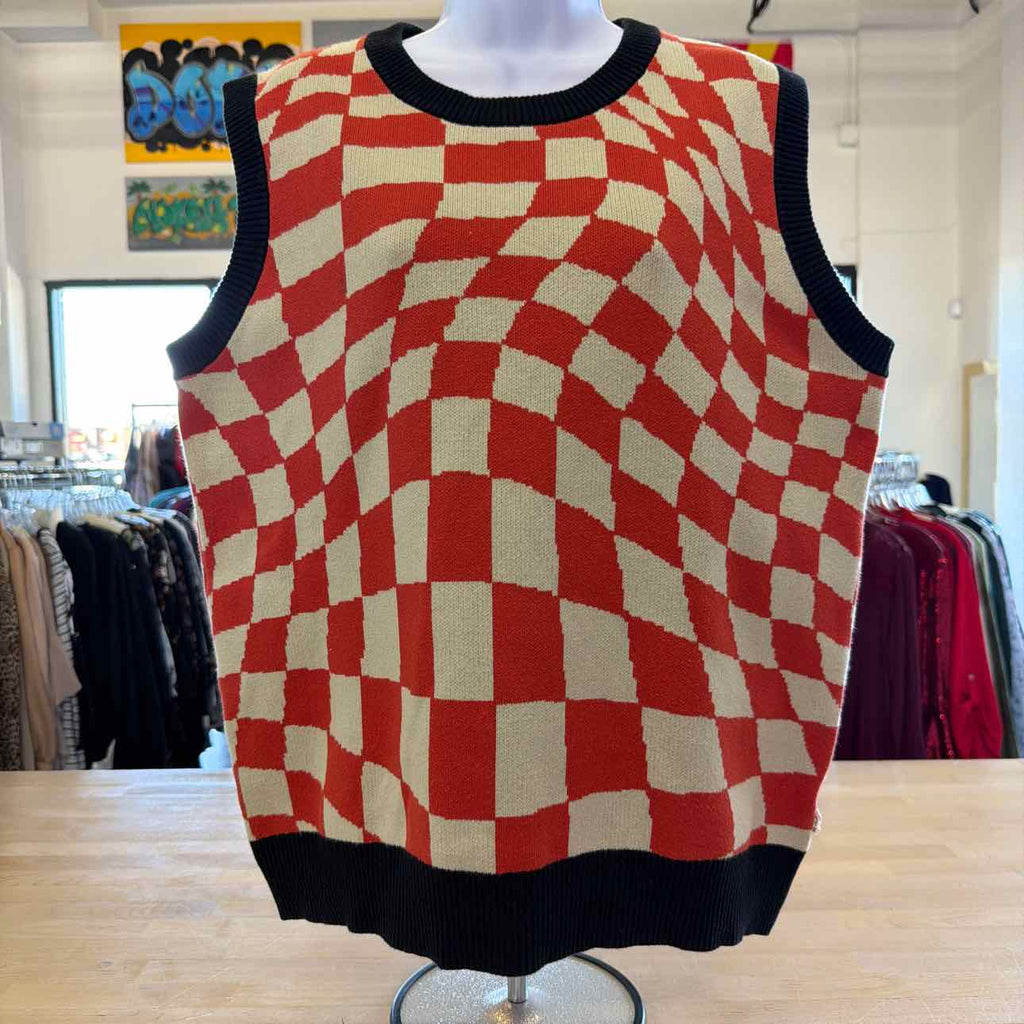 VSTR Size L Orange Preloved MENS Vest