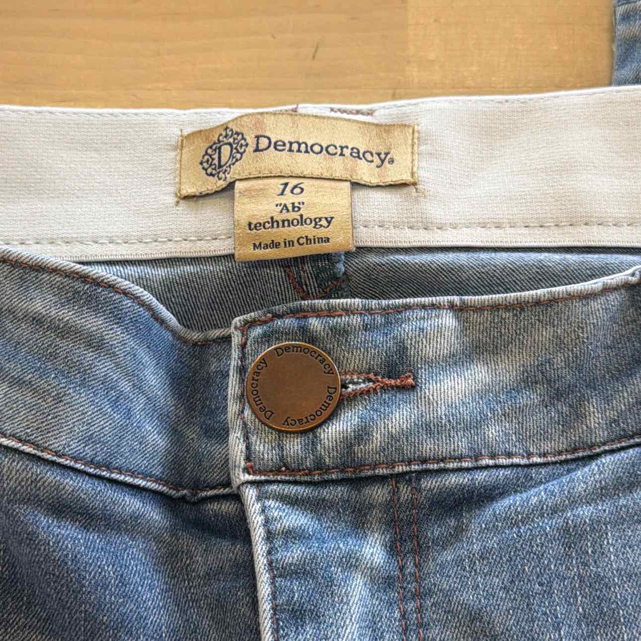 Democracy Size 16 Denim Preloved Jeans