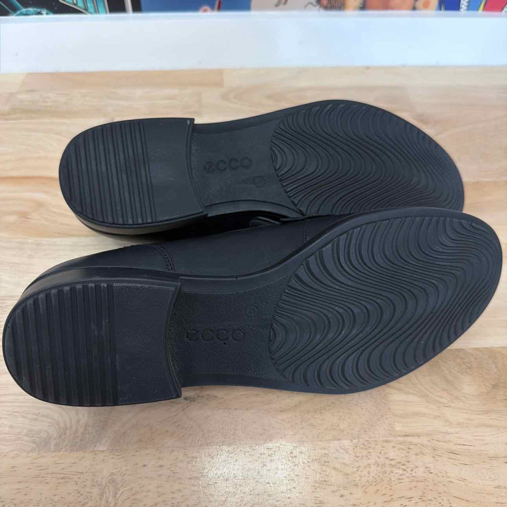 Ecco Size 41 Black Preloved Flats