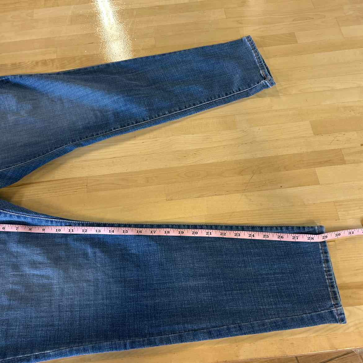 Levi's Size 26W Levi's 721 High Rise Skinny Women's Jeans - Dark Wash