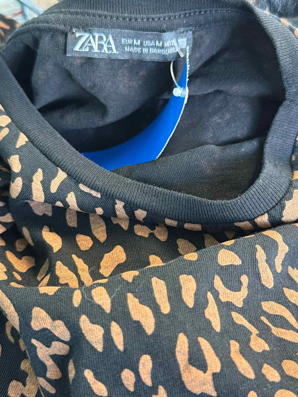 zara Size M Black & beige T-shirt