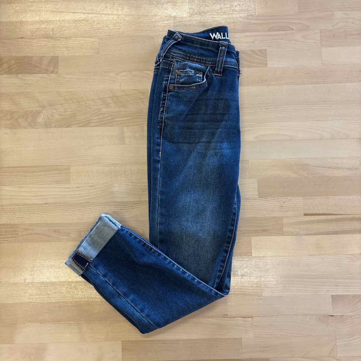 Wallflower Size 0 Blue Jeans