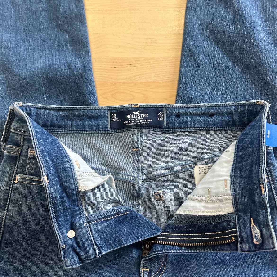 Hollister Size 3 Blue Denim Preloved Jeans