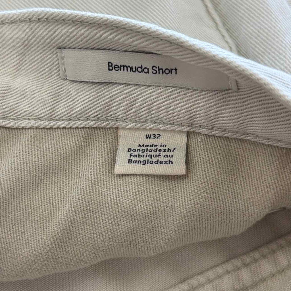 Calvin Klein Women Size 32 Tan New Shorts  Women's Pleated Relaxed Bermuda Denim