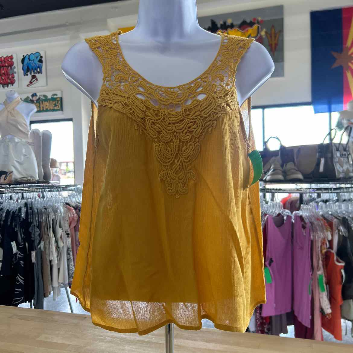 Ambiance Size S Yellow Preloved Tank