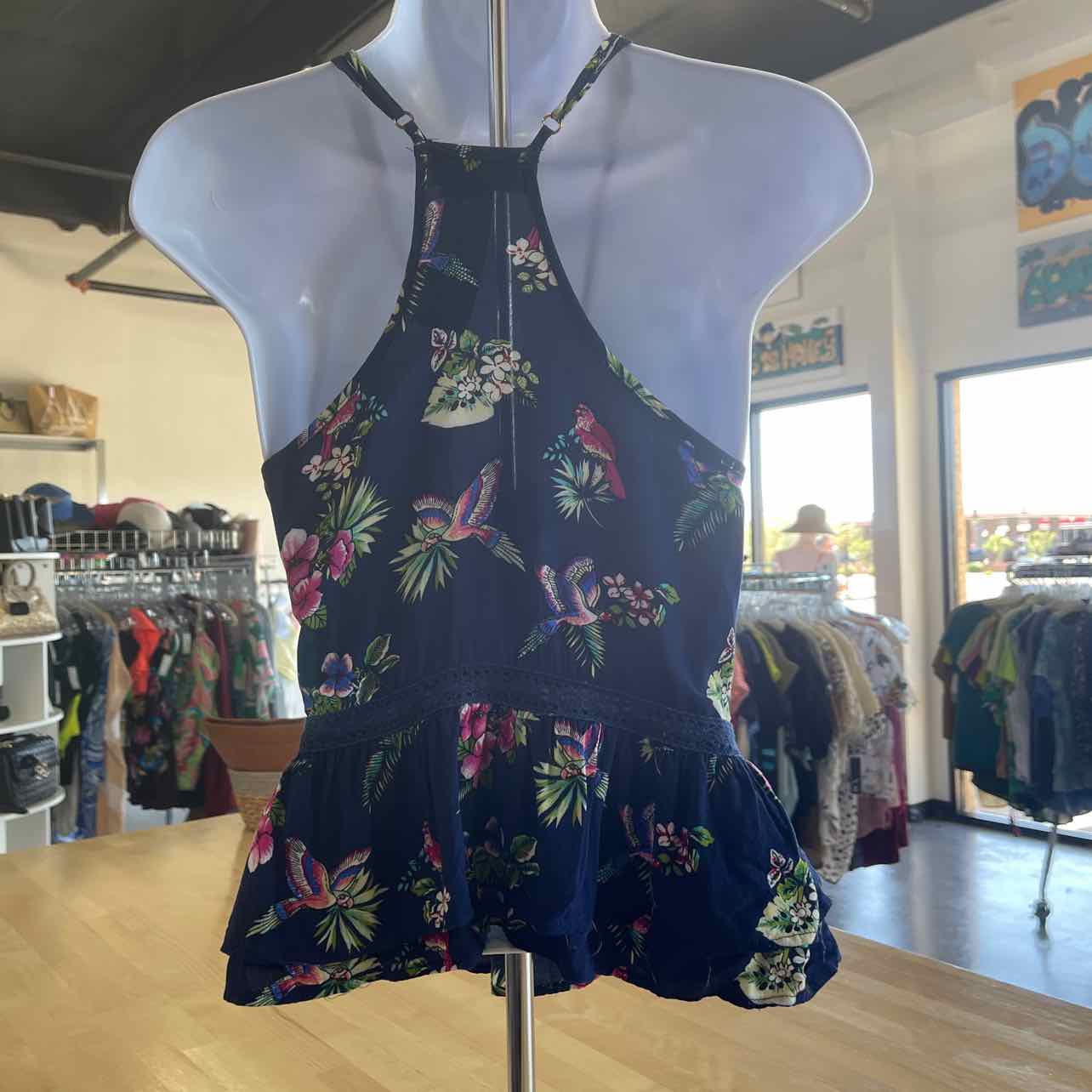 chifon Size P Navy Preloved Tank
