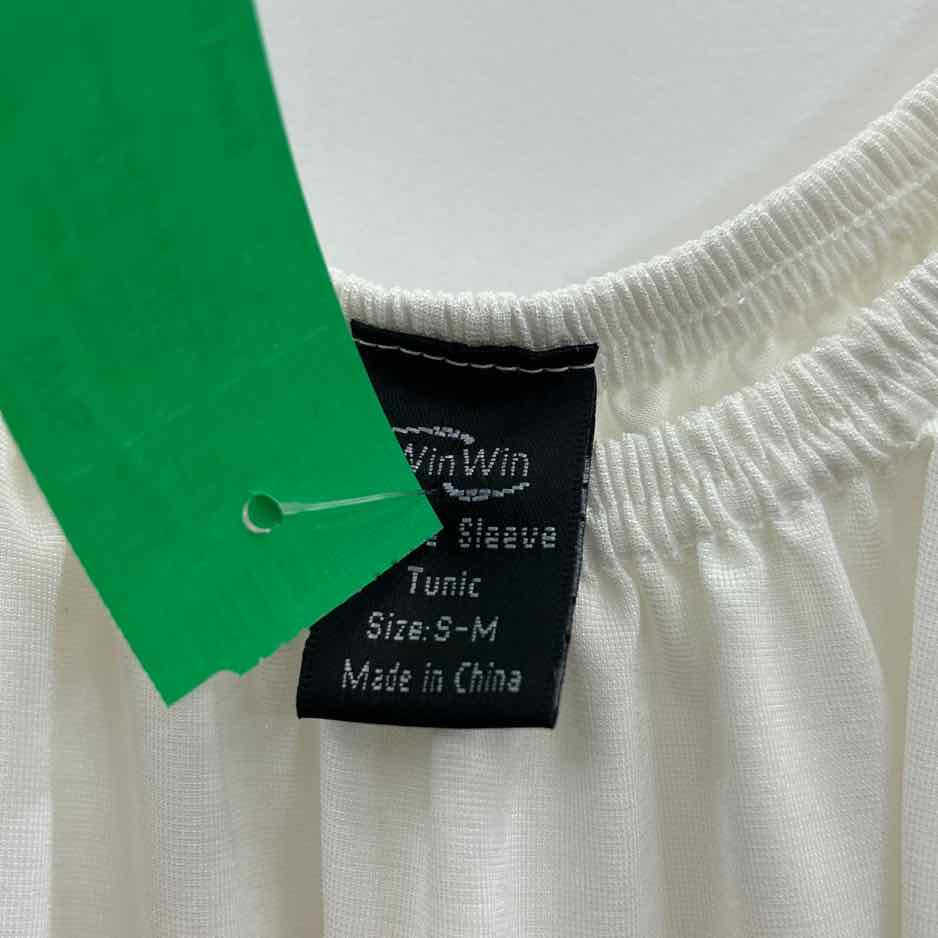 win win Size S/M White Alligator Preloved Tunic