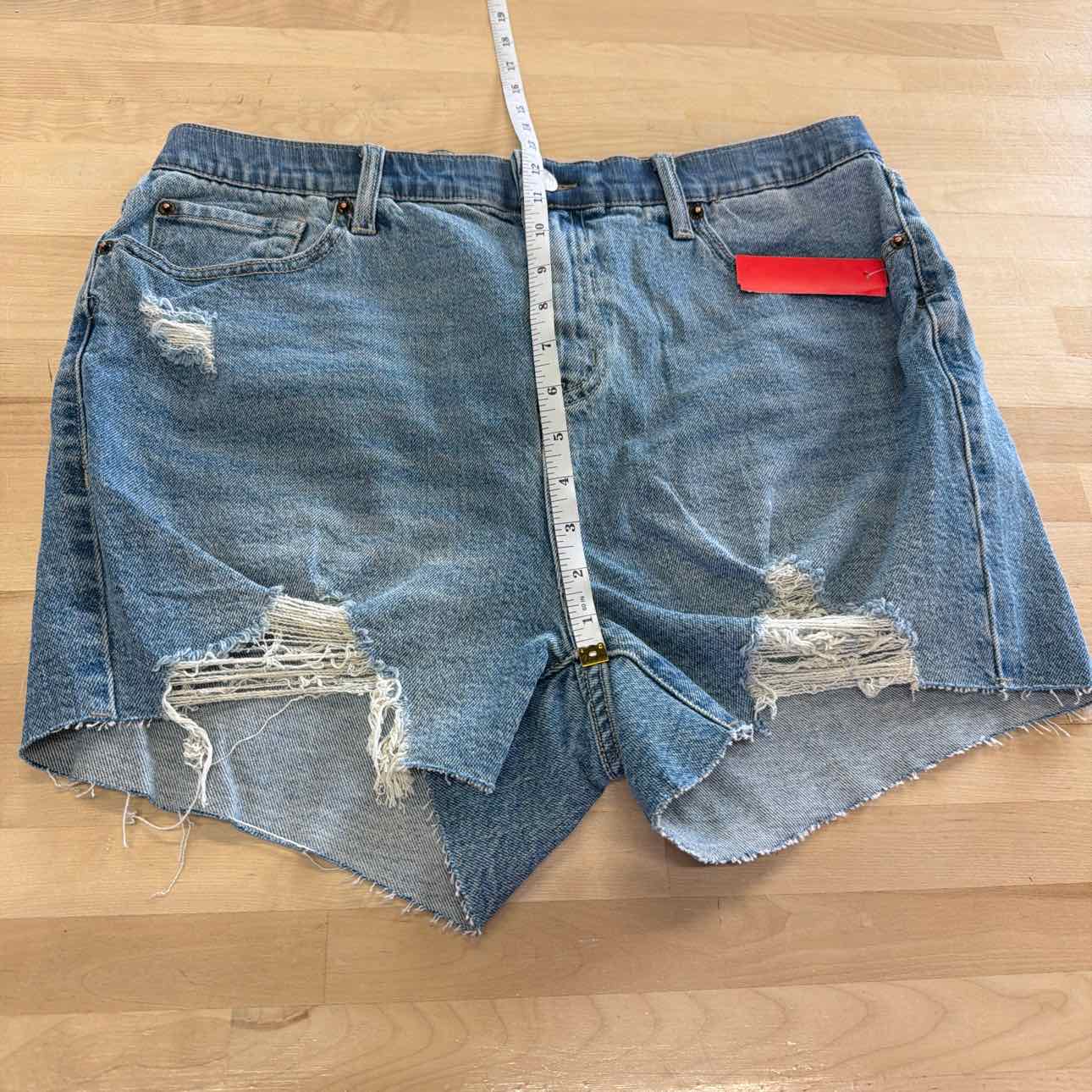 Torrid Size 12 Blue Denim Used Shorts