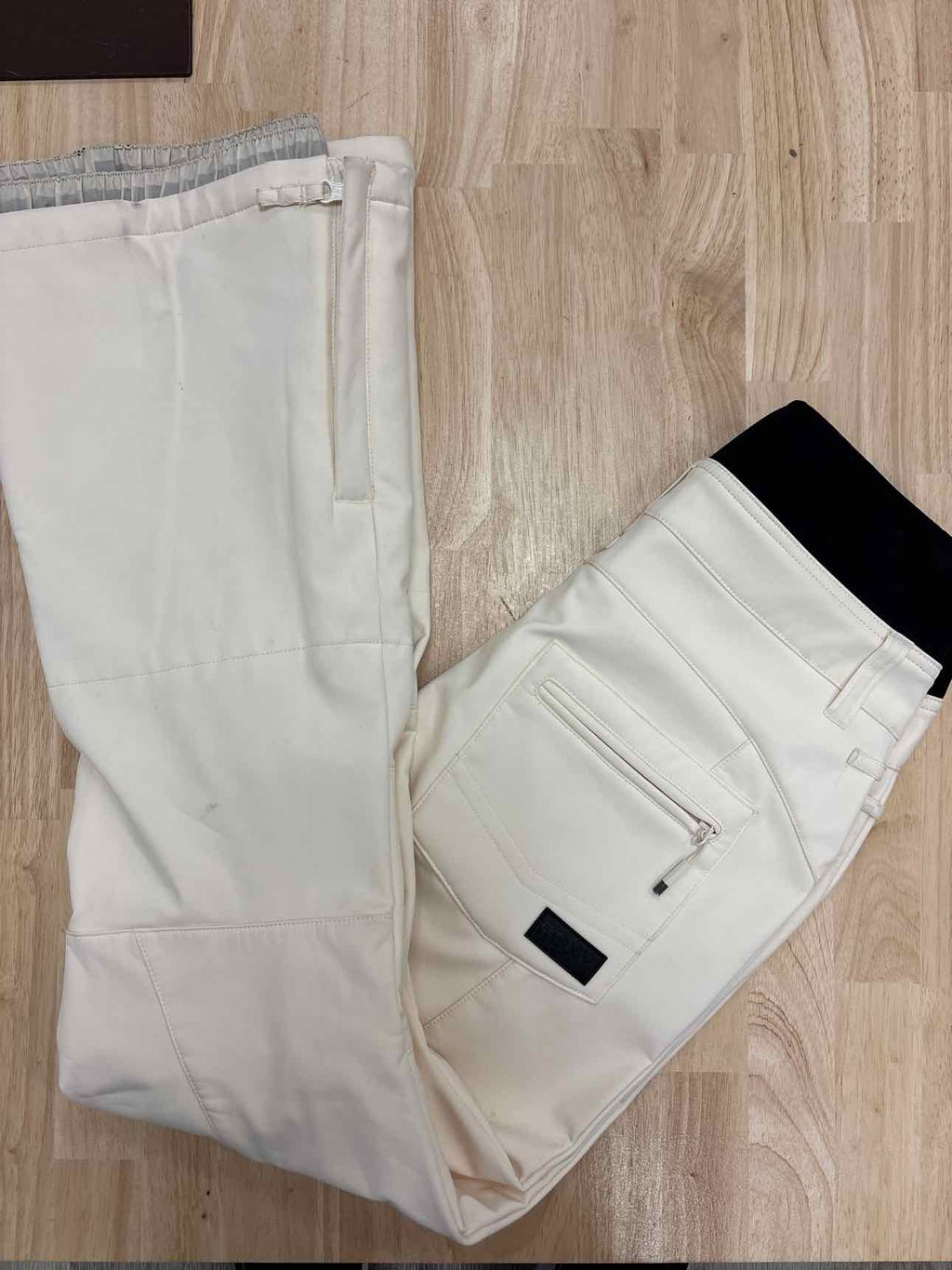 Roxy Size M Roxy Snow Pants Rising High - Buttercream