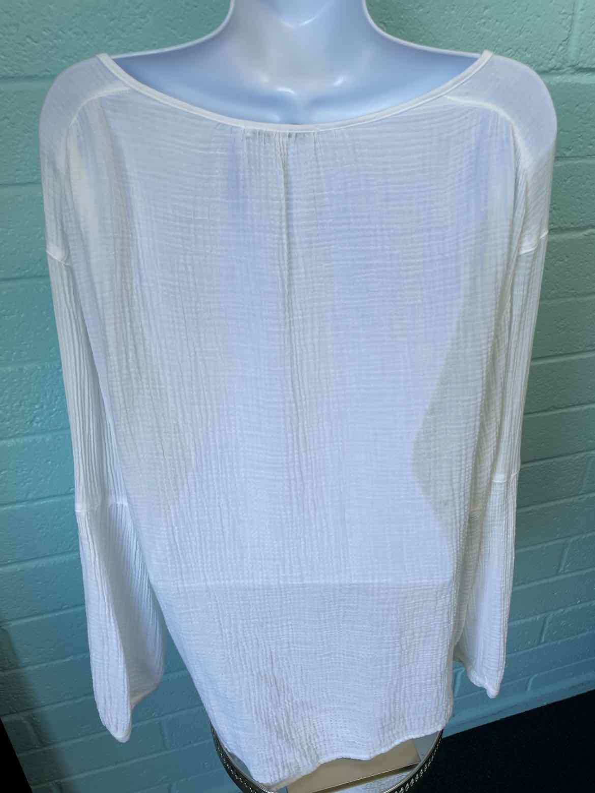 Three Dots Size L White Blouse