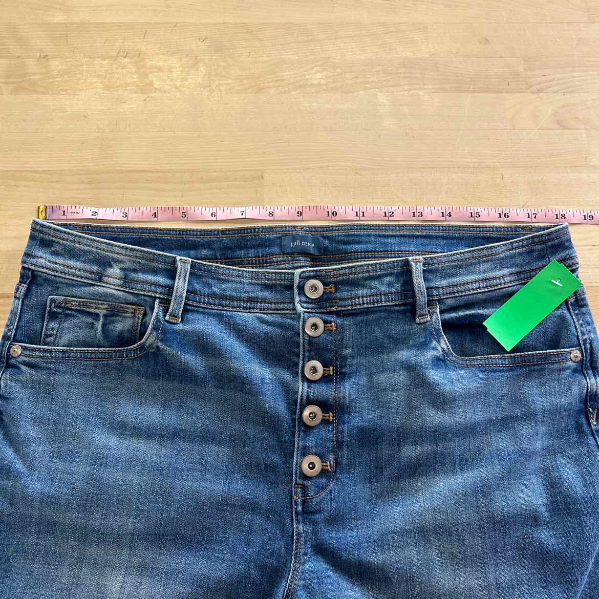 J Jill Women Size 14 Blue Denim Preloved Shorts