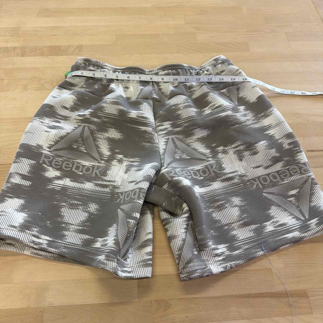 Reebok Men's Size M Gray MENS Shorts