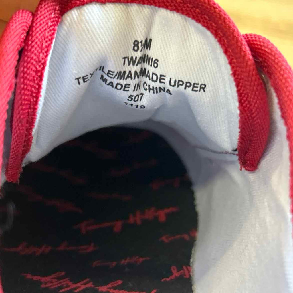 Tommy Hilfiger Size 8.5 Red Preloved Sneakers