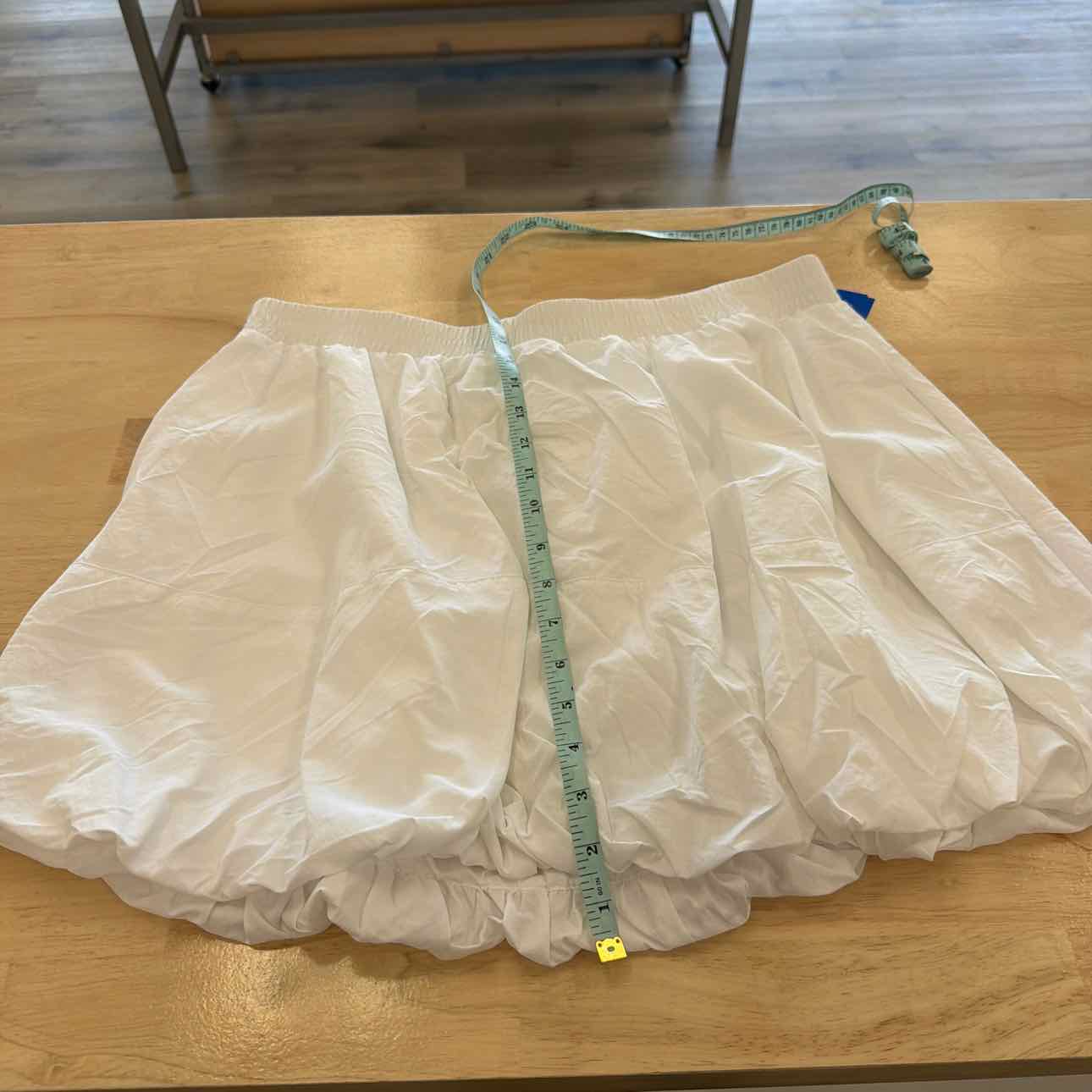 Steve Madden Size XL White New Skirt