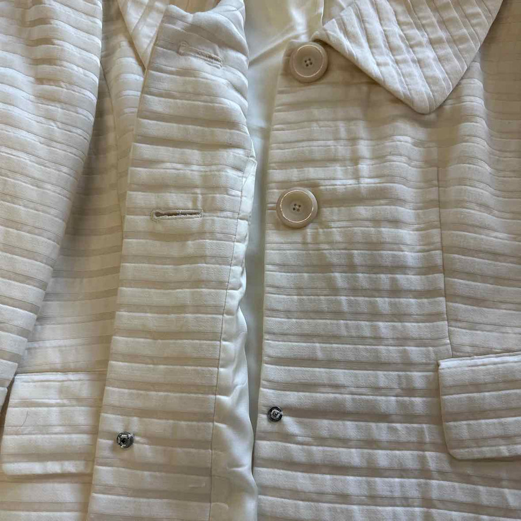 Ellen Tracy Size 14 White Jacket