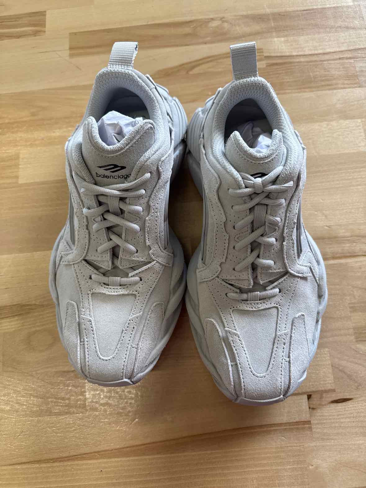 Balenciaga Women Size 39 Light Gray Monday Suede Sneakers NWT