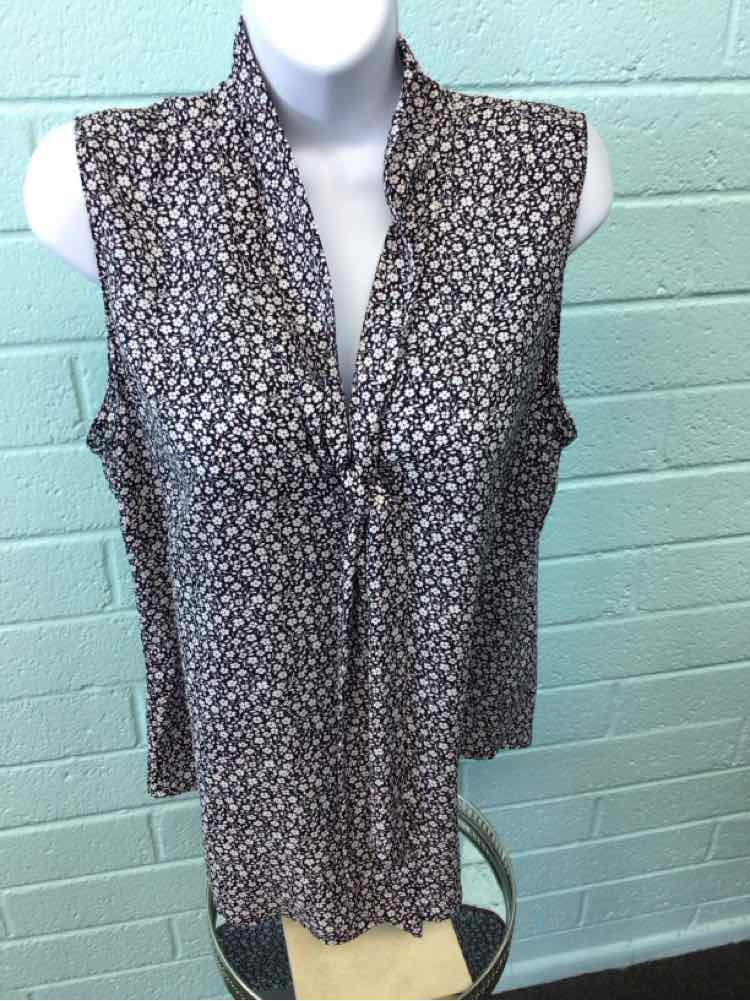Ann Taylor Size M White and Blue Sleeveless