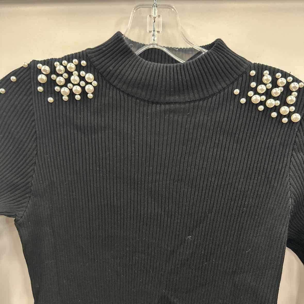 say what Size M Black Dress