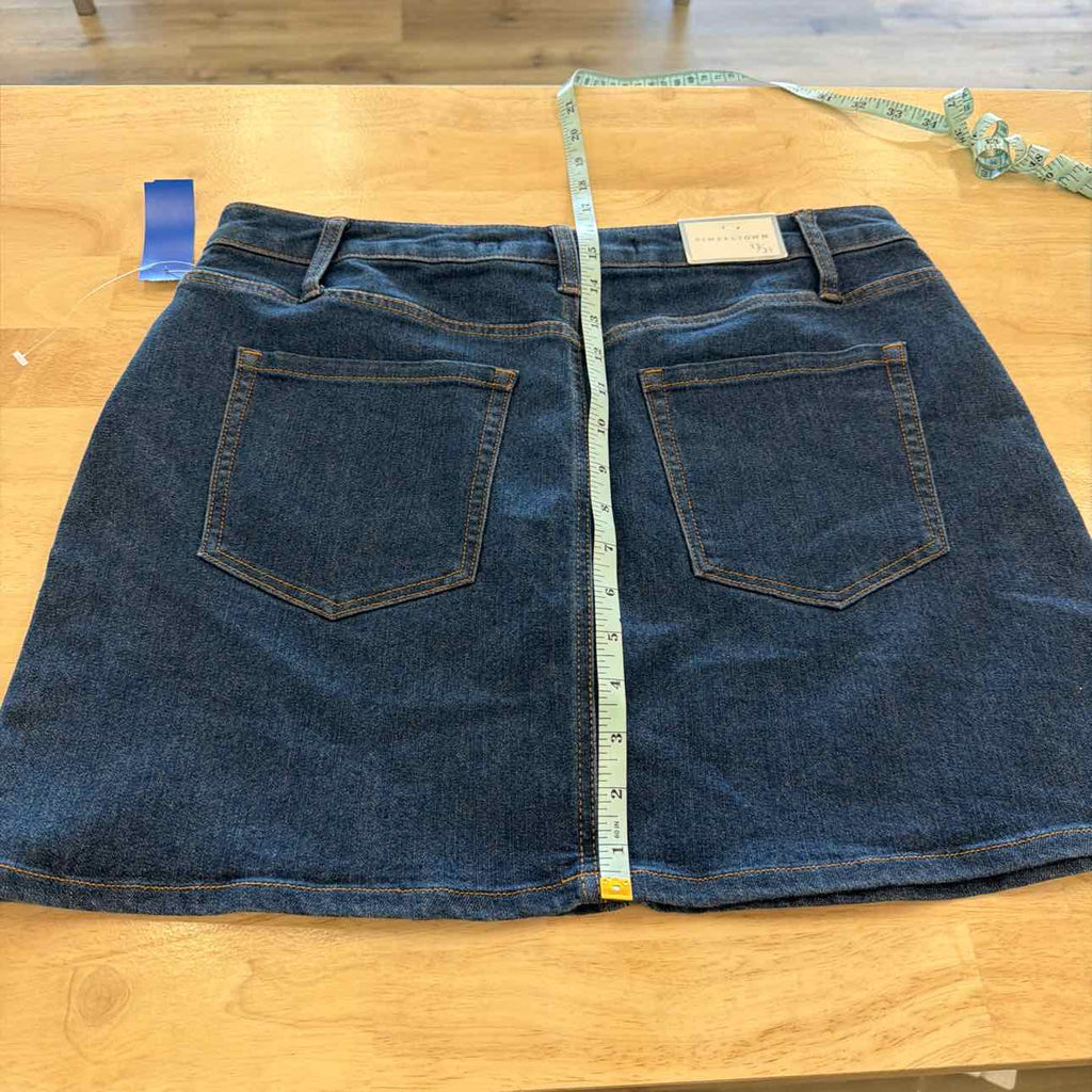 TINSELTOWN Size 13 Studded High-Rise Mini Skirt - Rinse Wash