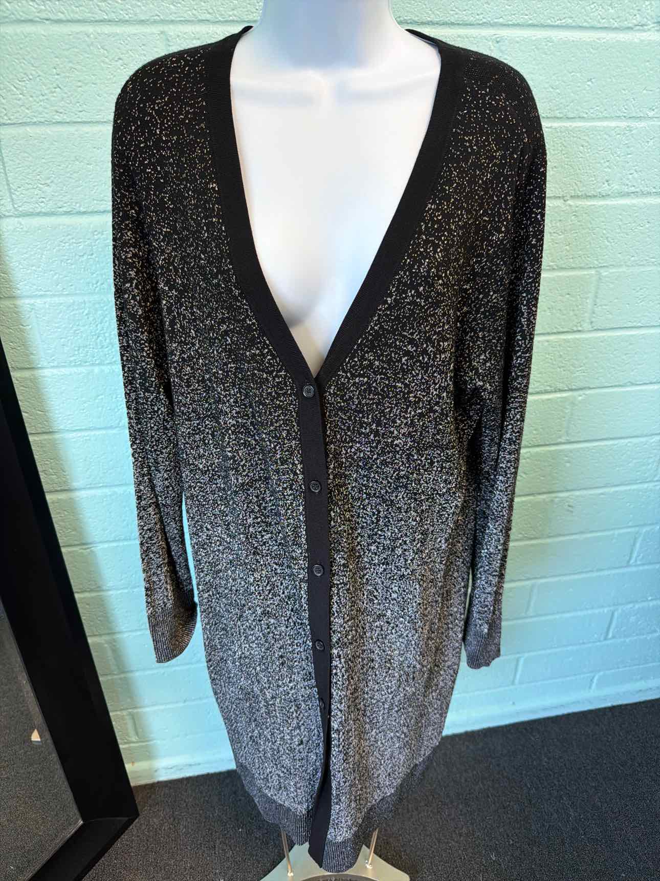 Soma Size L silver/black Duster