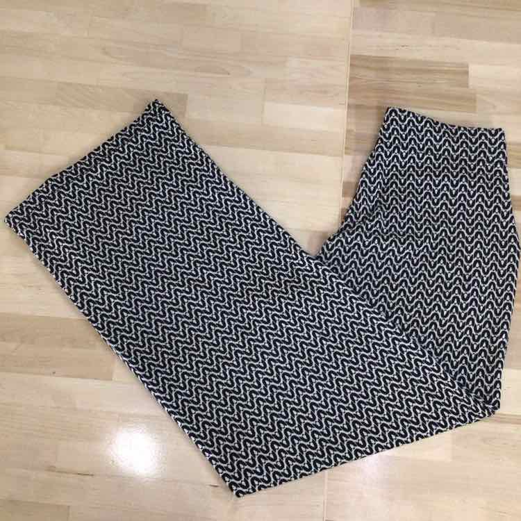 Max Studio Size S/M Black White Preloved Pants