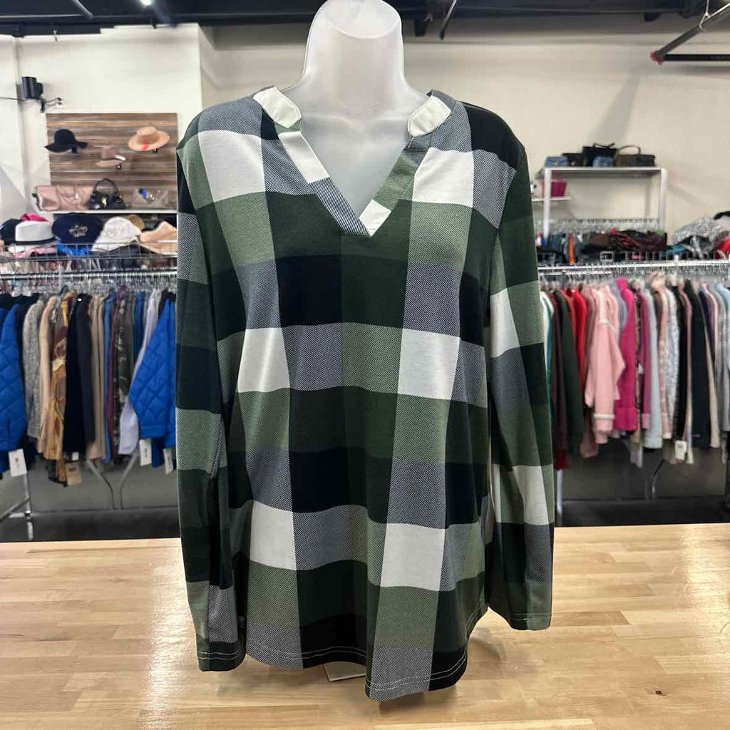 Dokotoo Size L Green Longsleeve