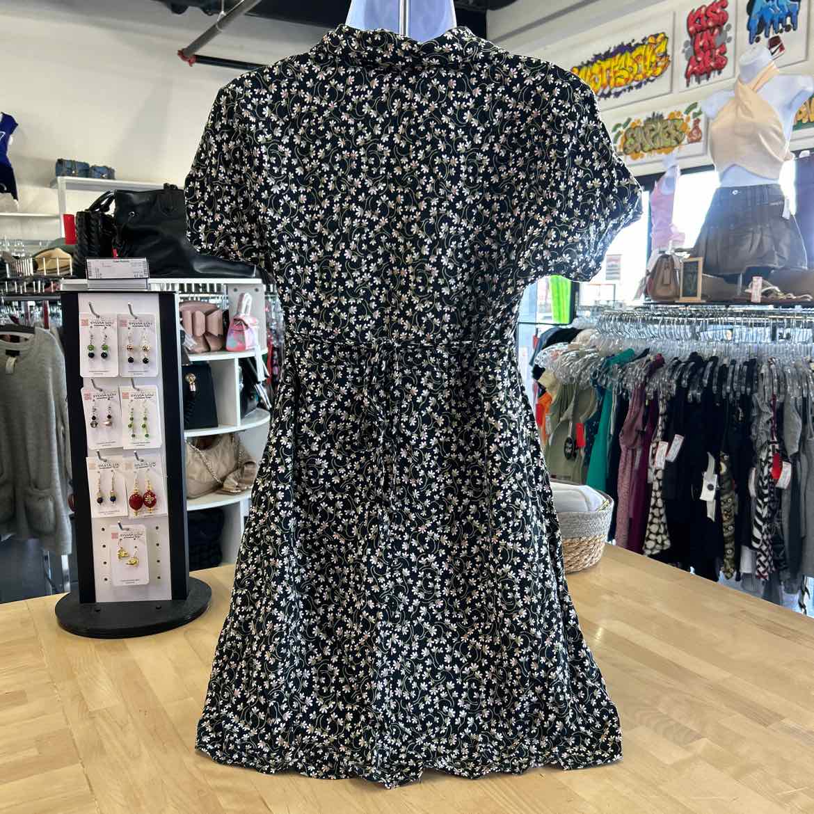 Hana Size L Black Preloved Tunic