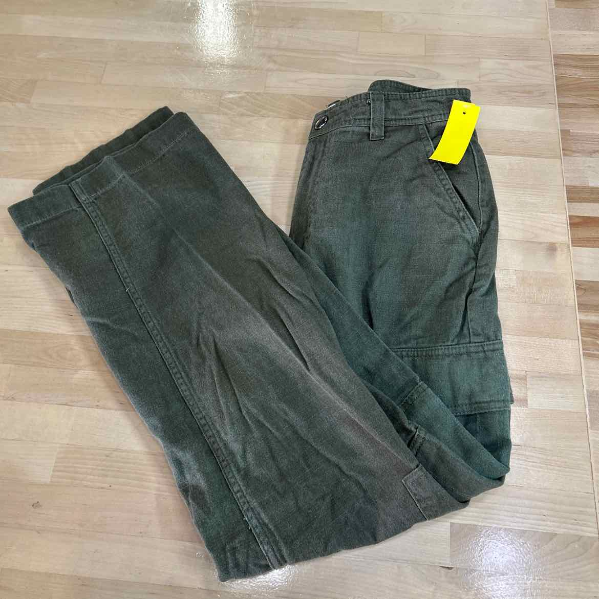 Cotton On Size 4 Green Preloved Pants