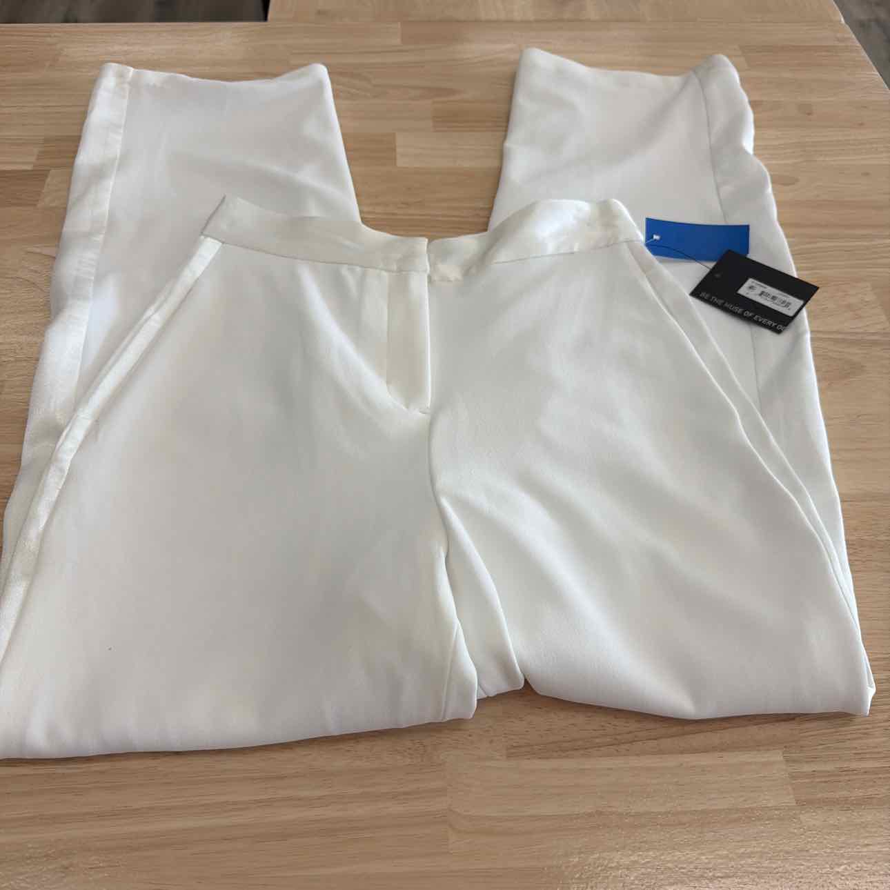 Muse Size 2  Straight-Leg Tuxedo Pants