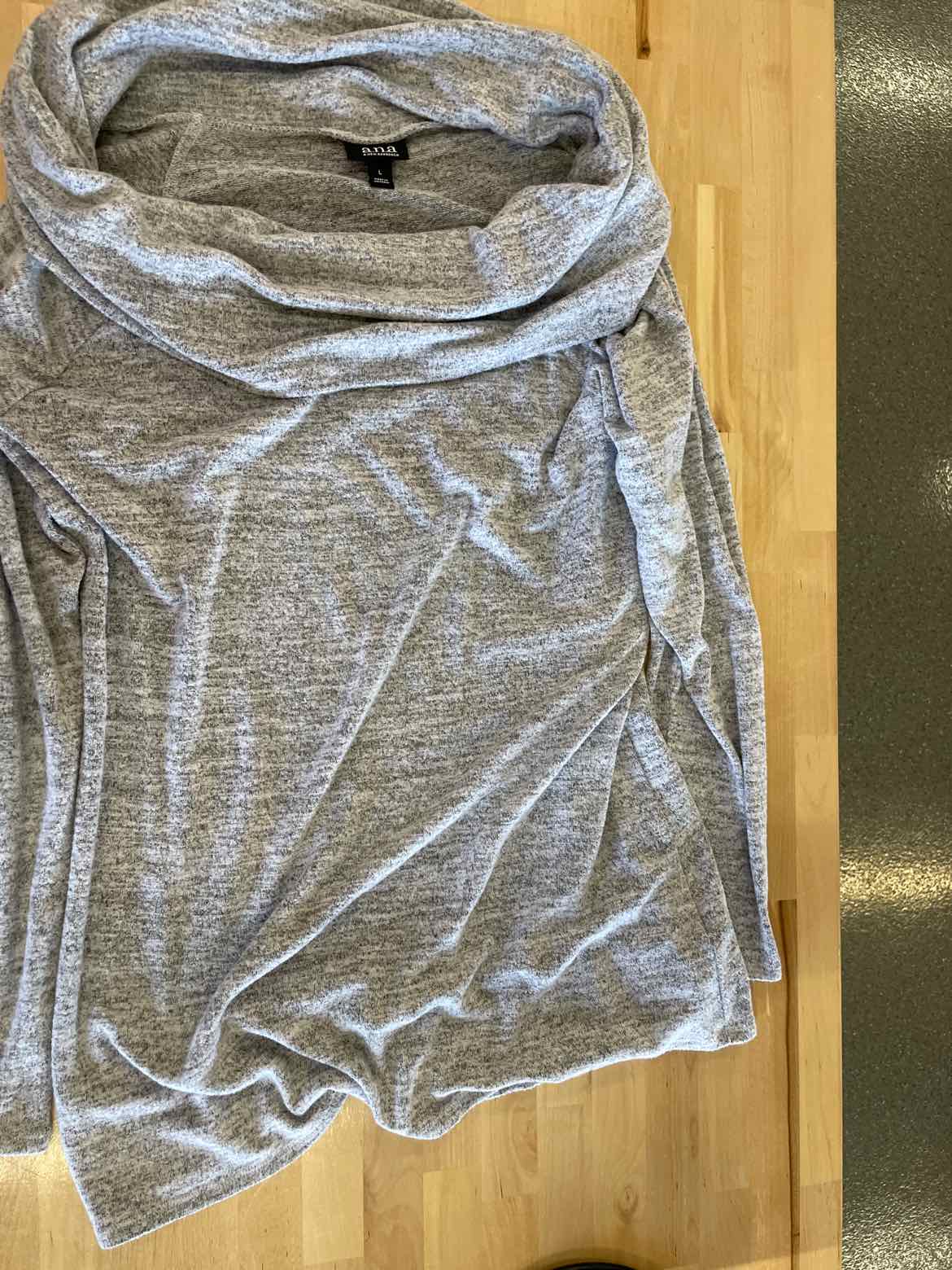 A New Approach Size L Gray Long Sleeve