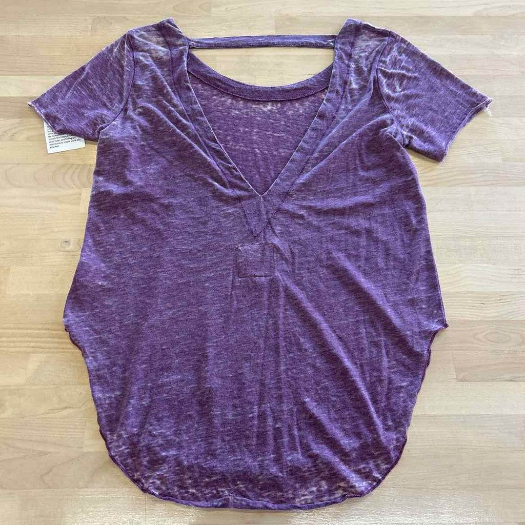 Chaser Size S Purple Shirt