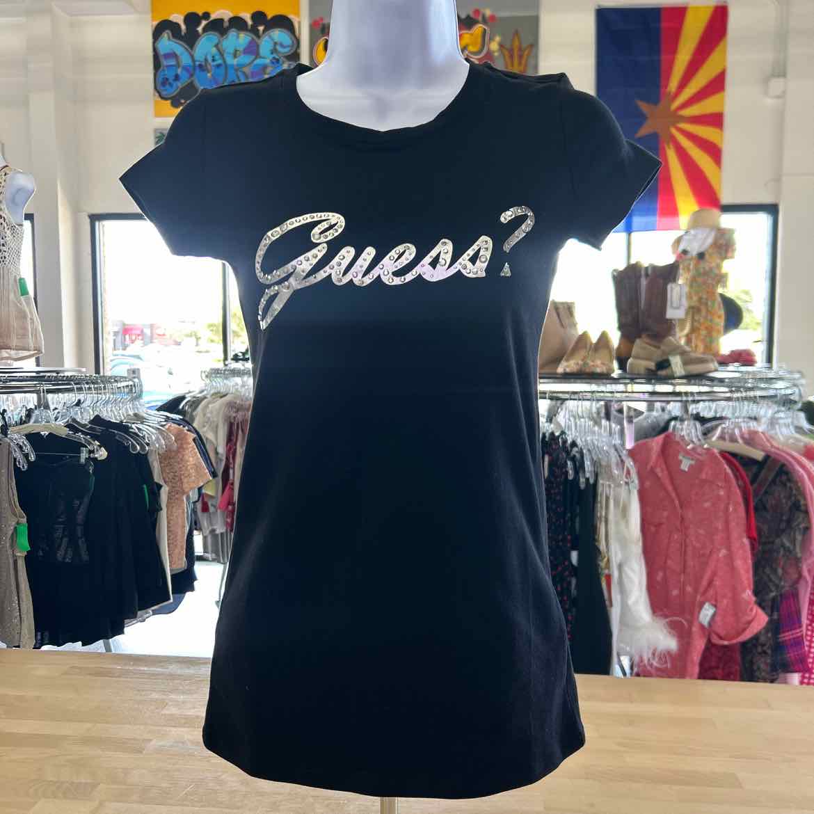 Guess Size XS Black Rhinestone Preloved T-Shirt SS