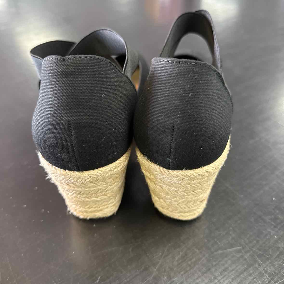 Easy Street Shoe Size 8.5 Black Pari Slip-on Espadrille Wedges Sandals