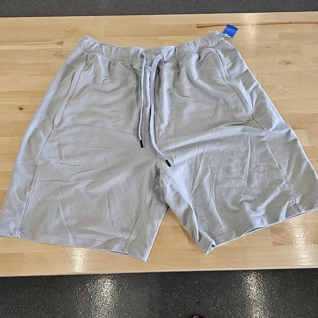 Adidas Size M Gray MENS Shorts