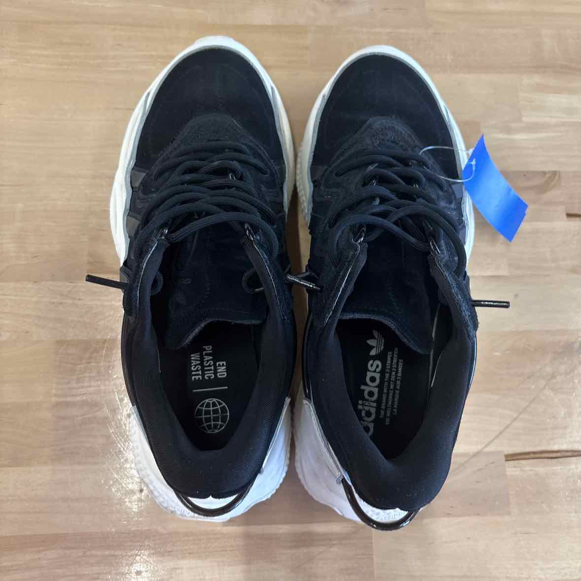Adidas Size 10.5 Black MENS Sneakers