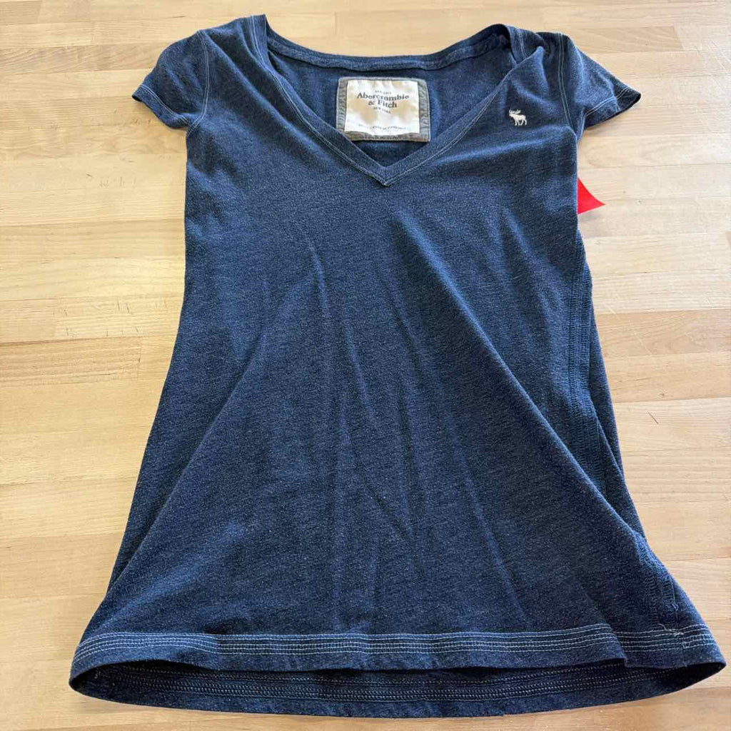 Abercrombie Size S Blue Preloved T-shirt