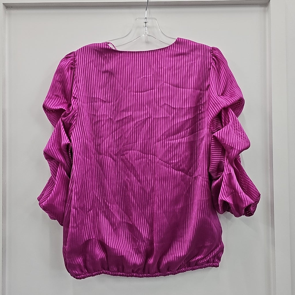 Vince Camuto Size S Pink Blouse
