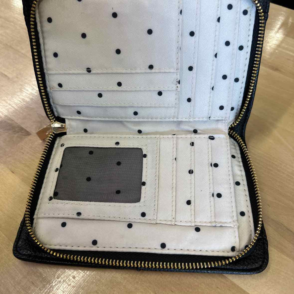 On 34th Lindzz Solid Wallet on a Strin Black NO SIZE