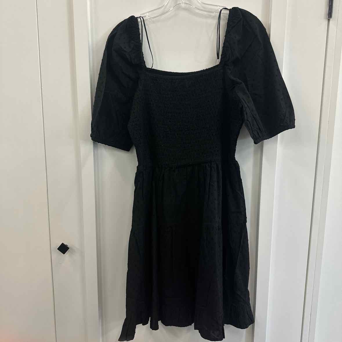 AND NOW THIS Size M Black Dress