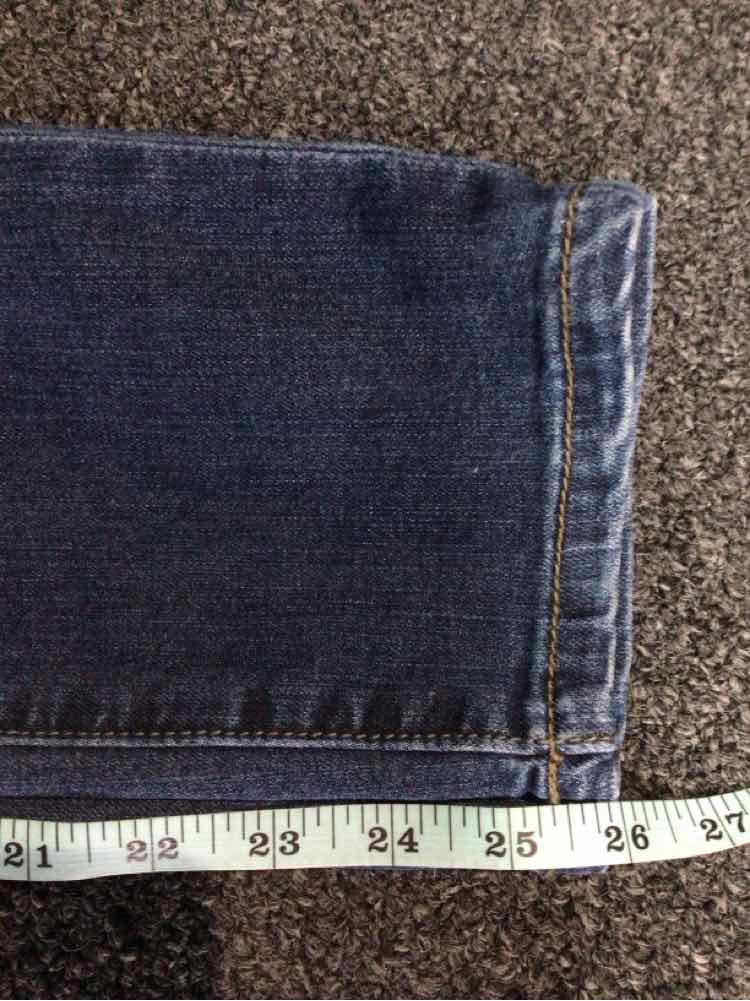 Westport Size 2 Blue Jeans