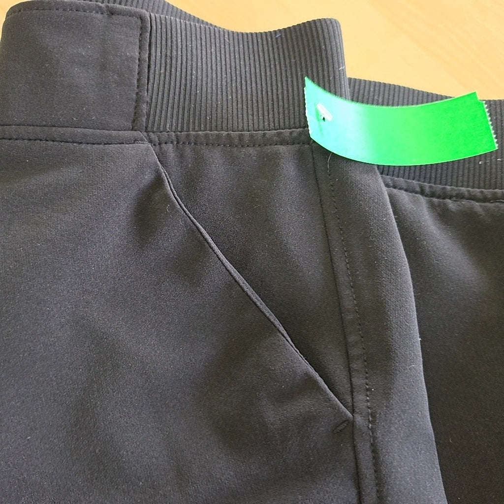 32 degrees Women Size M Black Preloved Skorts